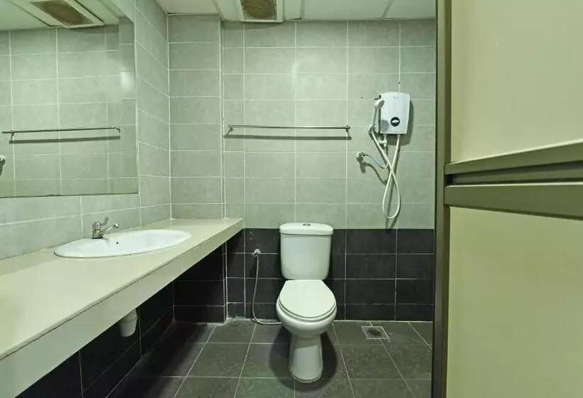 Mrc Hotel Melaka Raya