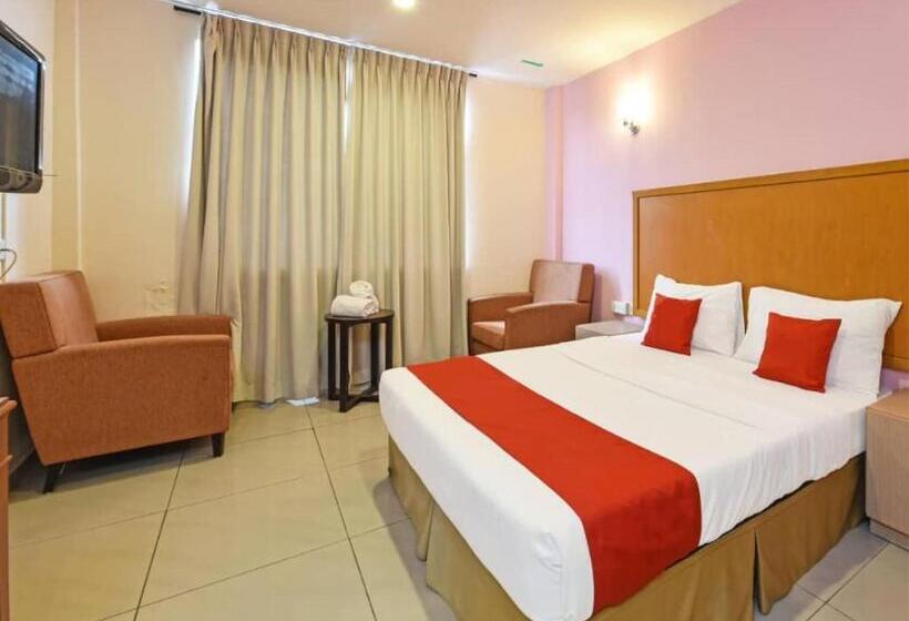 Mrc Hotel Melaka Raya