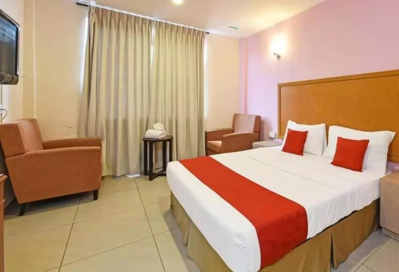 Mrc Hotel Melaka Raya