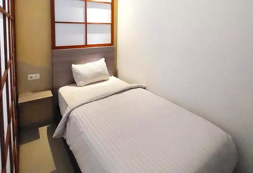 ホテル Twospaces Living At Maximus Inn