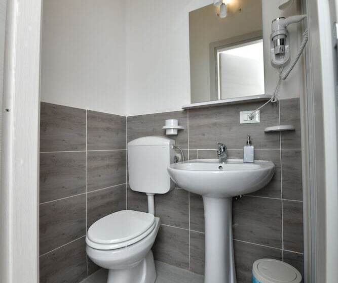 פנסיון A San Lazzaro Rooms