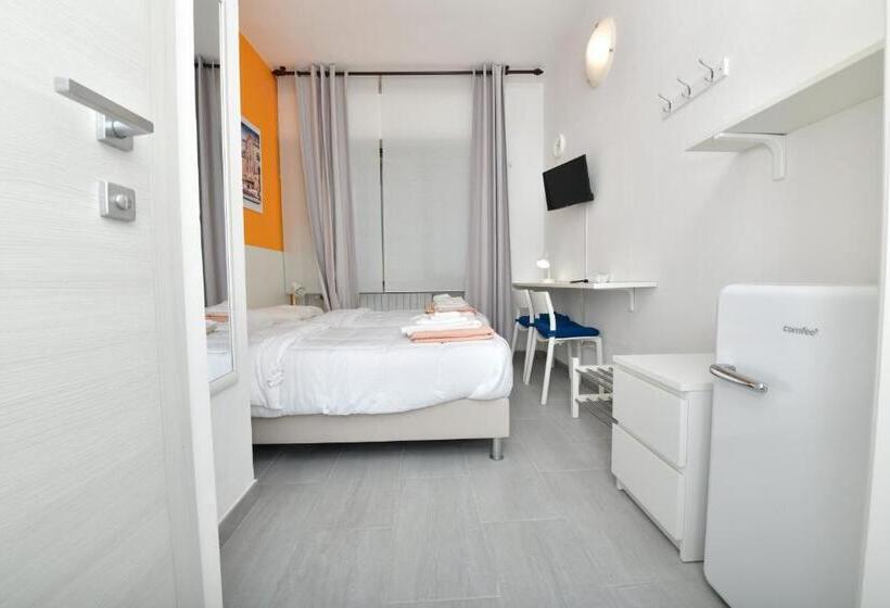 פנסיון A San Lazzaro Rooms