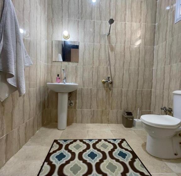 پانسیون La Casa Guest House