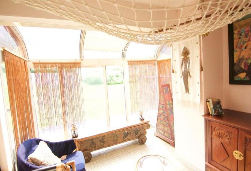 פנסיון Trax Nunoba   Vacation Stay 02612v