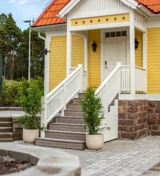 Trädgårdsmästarbostaden / The Gardeners Villa