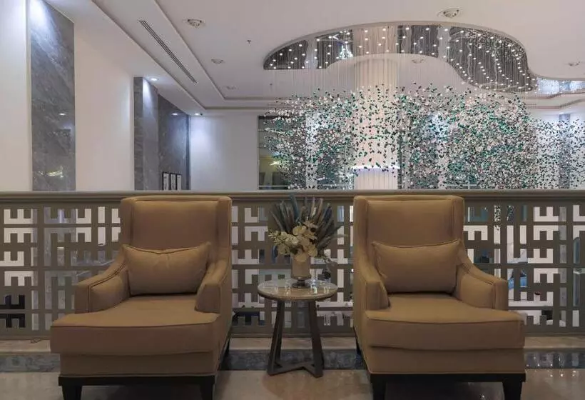 فندق ساس   Sas