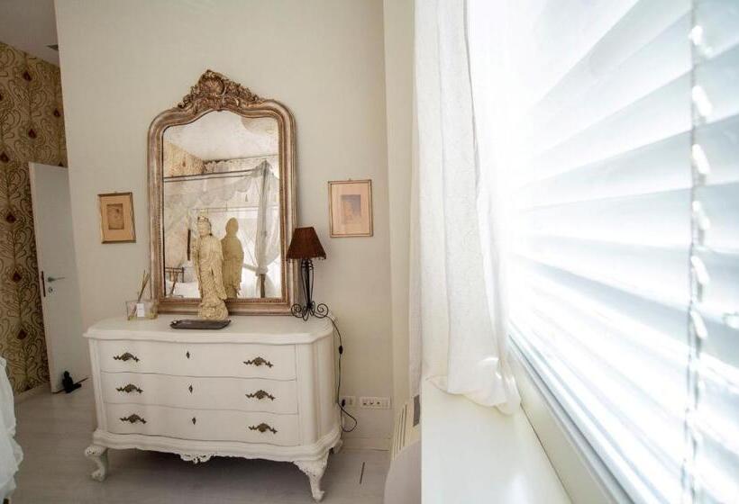 住宿加早餐  My Place Suite Apartment   Milano Navigli