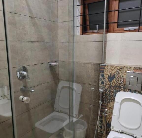 ベッドアンドブレックファースト Nirvana Home Stay Tvm  Allure