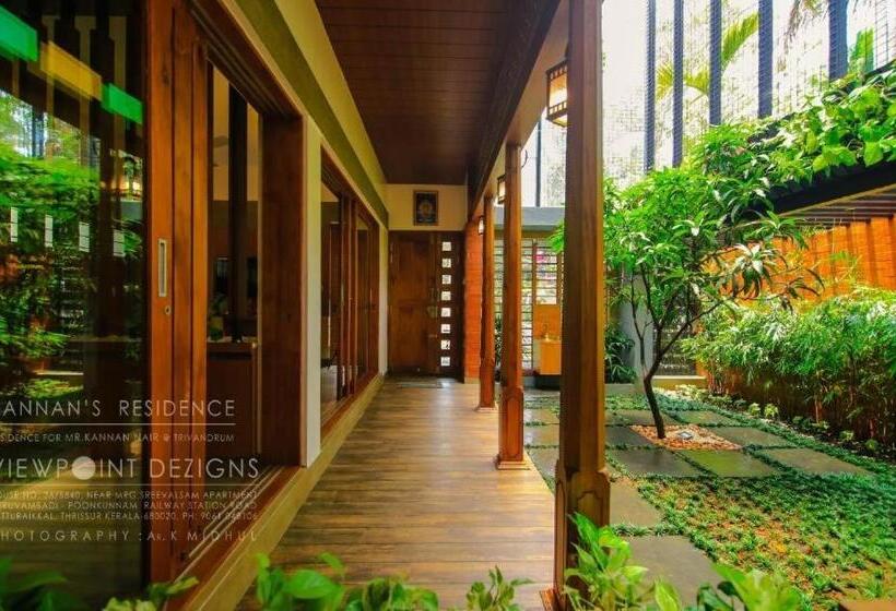 ベッドアンドブレックファースト Nirvana Home Stay Tvm  Allure