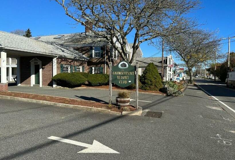 Harwichport Resort Club