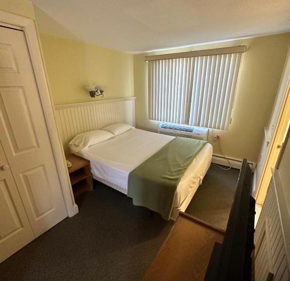 Harwichport Resort Club