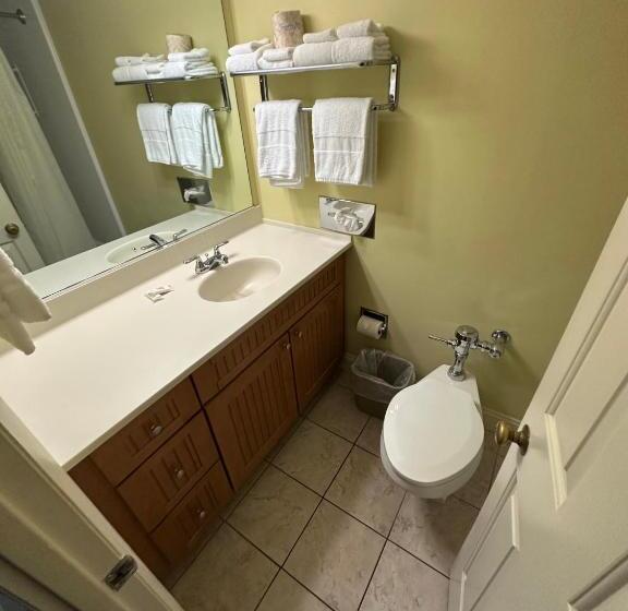 Harwichport Resort Club