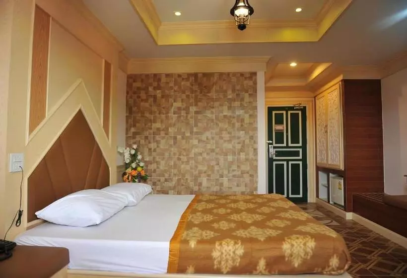 Hotelli โรงแรมกู๊ดเรสซิเดนซ์   Good Residence