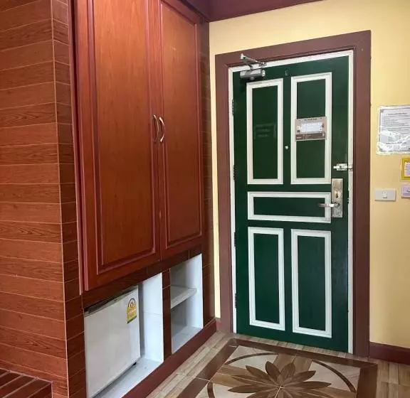 Hotelli โรงแรมกู๊ดเรสซิเดนซ์   Good Residence