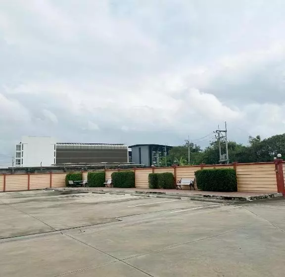 Hotelli โรงแรมกู๊ดเรสซิเดนซ์   Good Residence