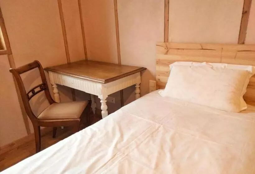 Hotelli A La Belle étoile