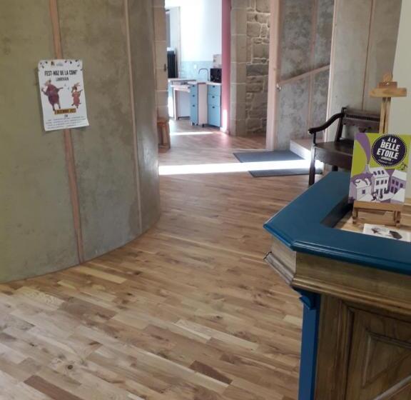 فندق A La Belle étoile