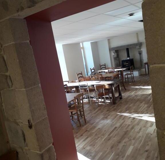 فندق A La Belle étoile