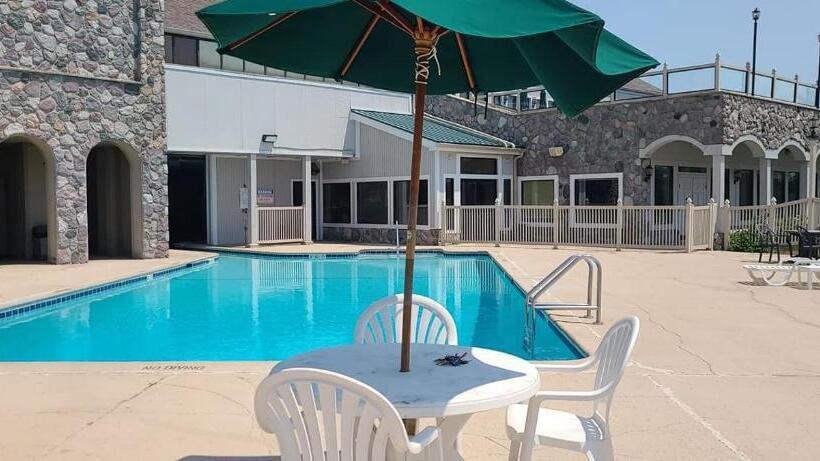 בית מלון כפרי Bay Valley Resort