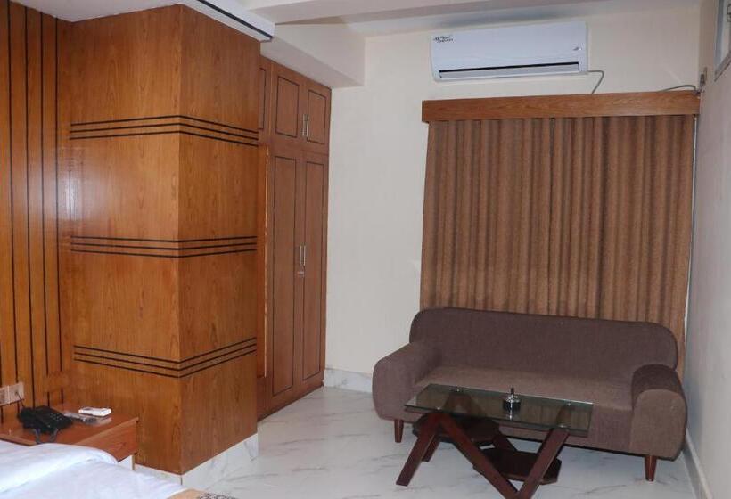 هتل The Blue Moon