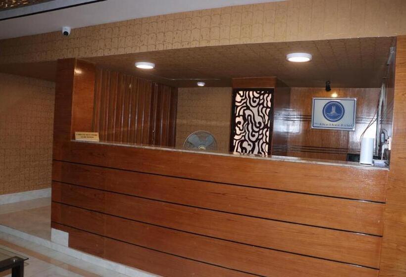 هتل The Blue Moon