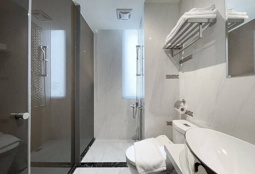 هتل Check Inn Taichung Qinghai