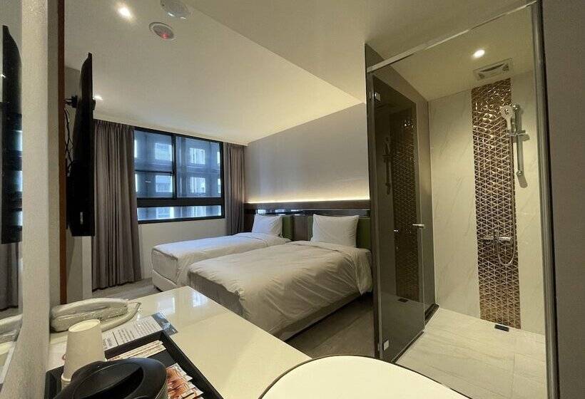 هتل Check Inn Taichung Qinghai