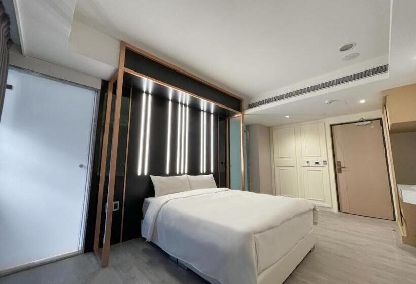 هتل Check Inn Taichung Qinghai