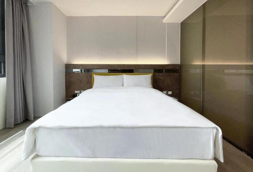 هتل Check Inn Taichung Qinghai