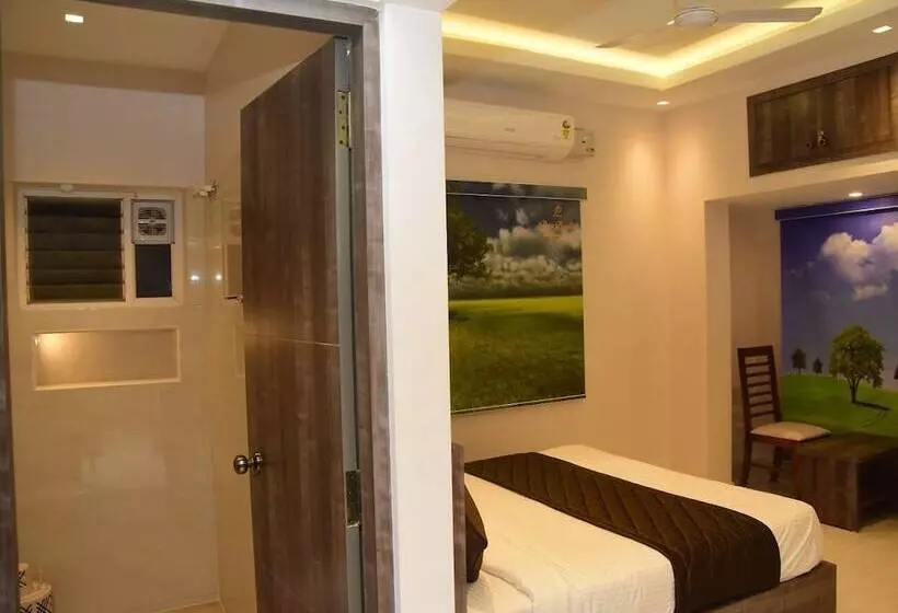 Hotelli Dass Paradise