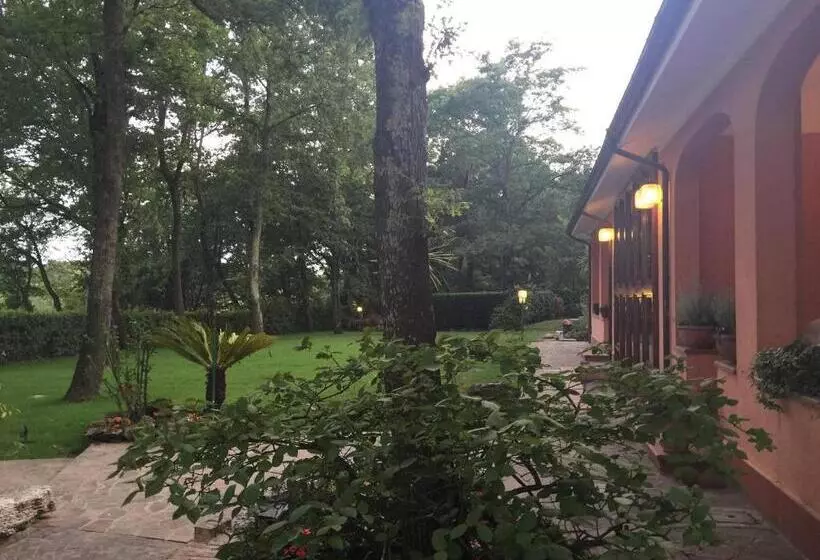 ペンション Guest House La Selvotta