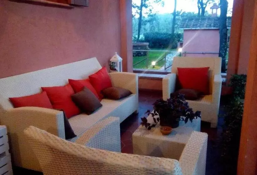 ペンション Guest House La Selvotta