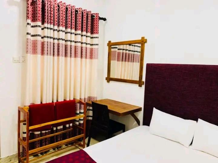 פנסיון Near Leisure World