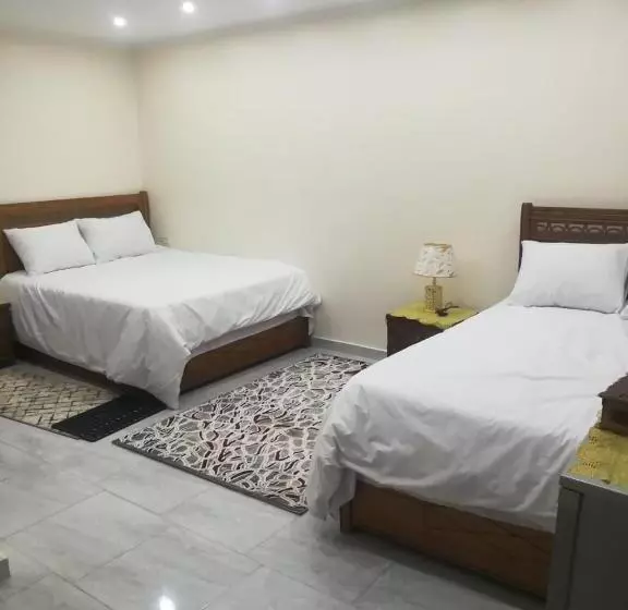 پانسیون Ramses Guest House