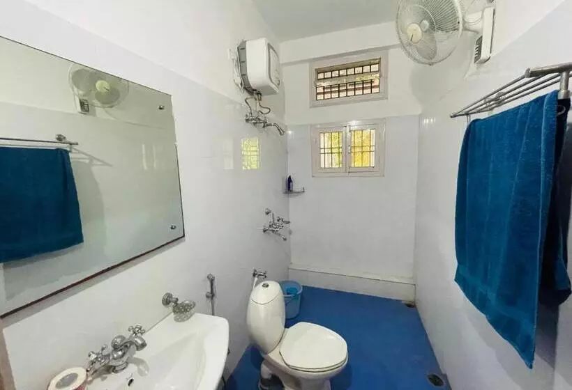 ペンション The Choudhury Manor Homestay