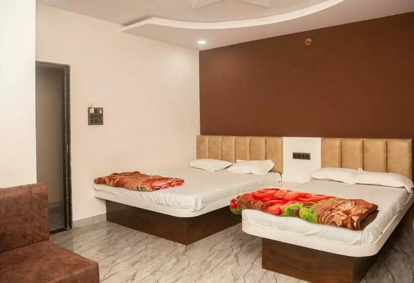 Ramjane Punjabi Hotel And Restaurant