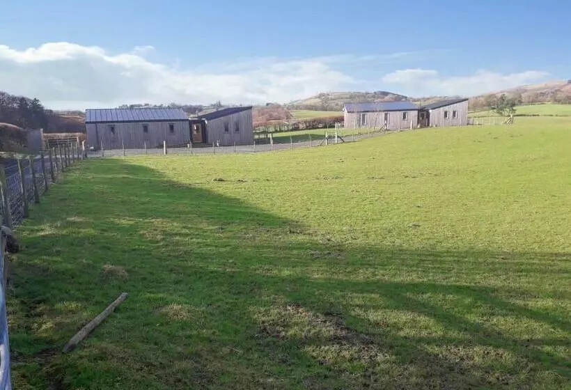 Lomakeskus Castle Pren Lodges