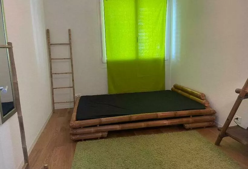 ベッドアンドブレックファースト Chambre Double Montreux