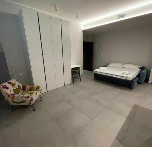 تختخواب و صبحانه La Dimora Del Falegname