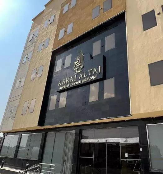 Crown Towers For Hotel Suites