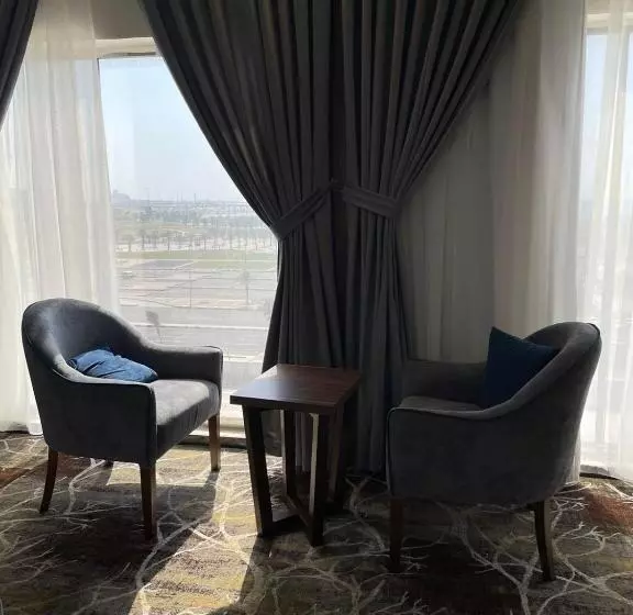 Crown Towers For Hotel Suites