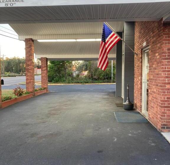 Fairfield Motel Of Winnsboro