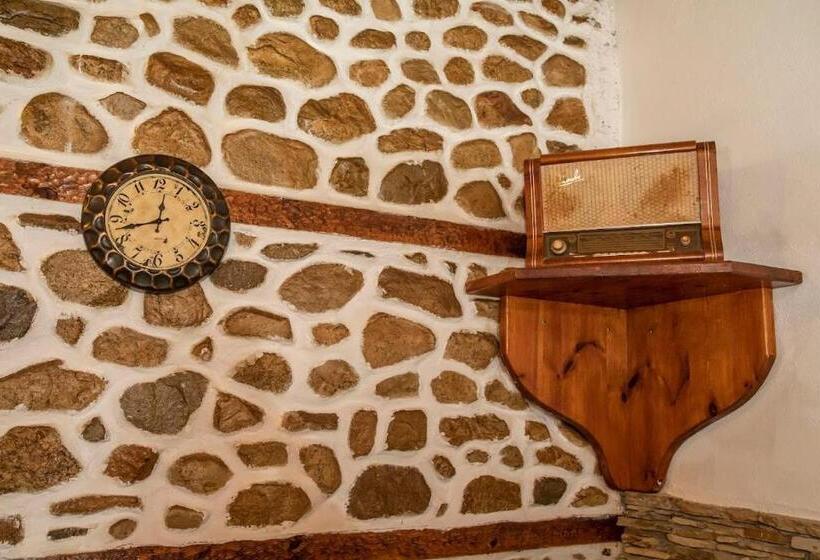 Hotel стария чинар мелник