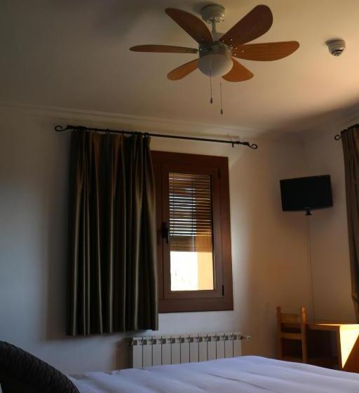 هتل Balcó Del Priorat