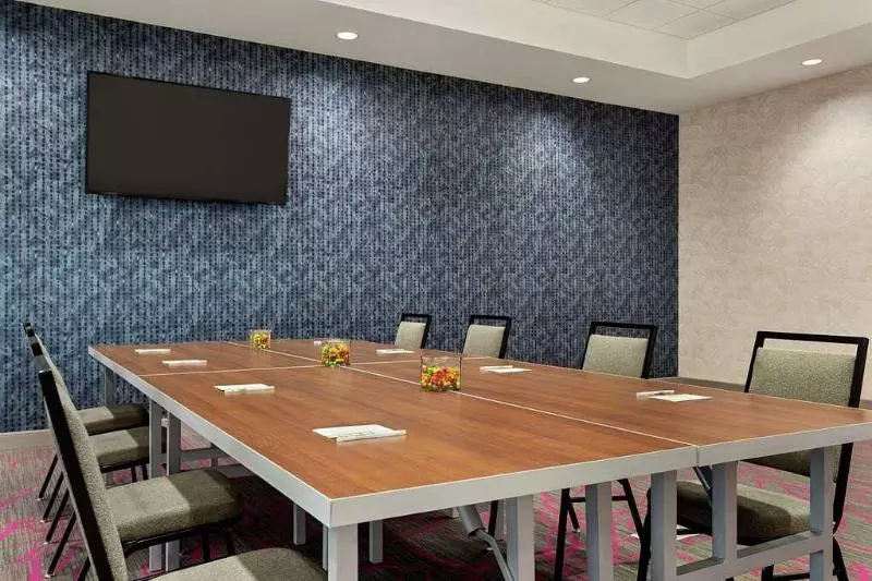 ホテル Home2 Suites By Hilton Colorado Springs I 25 Central
