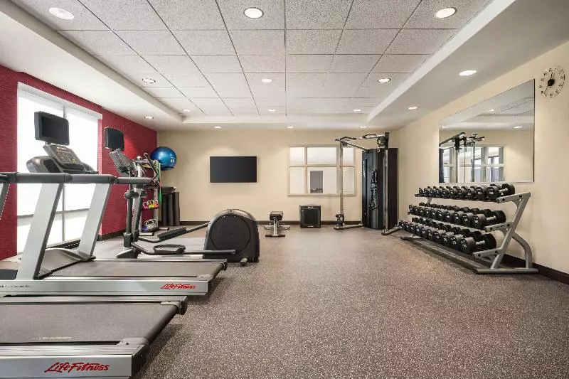 ホテル Home2 Suites By Hilton Colorado Springs I 25 Central
