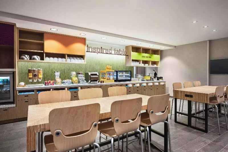 ホテル Home2 Suites By Hilton Colorado Springs I 25 Central