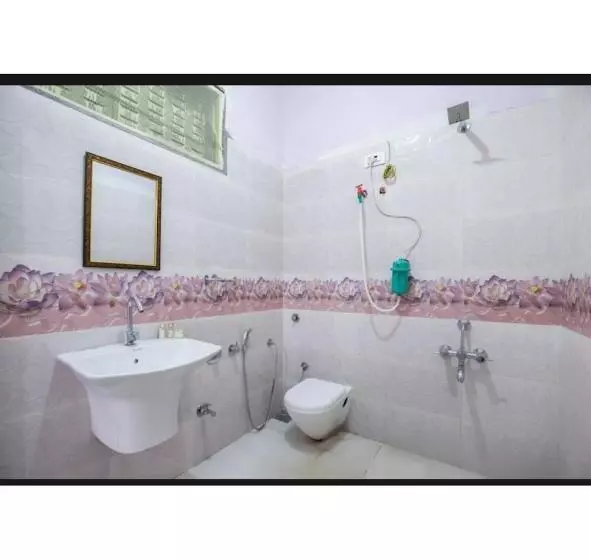 ホテル Kantha Fort Home Stay, Kanthgaon