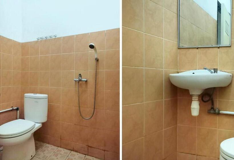 בית מלון כפרי Oyo 91936 Lima Dara