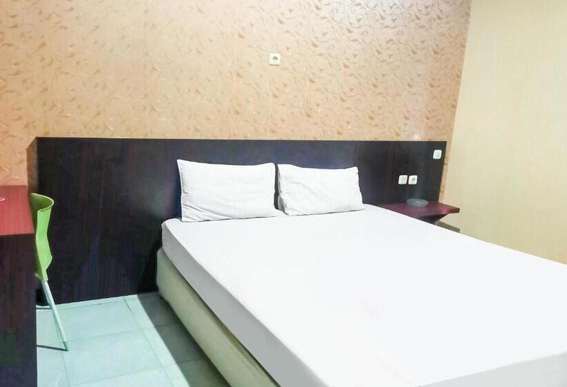 בית מלון כפרי Oyo 91936 Lima Dara